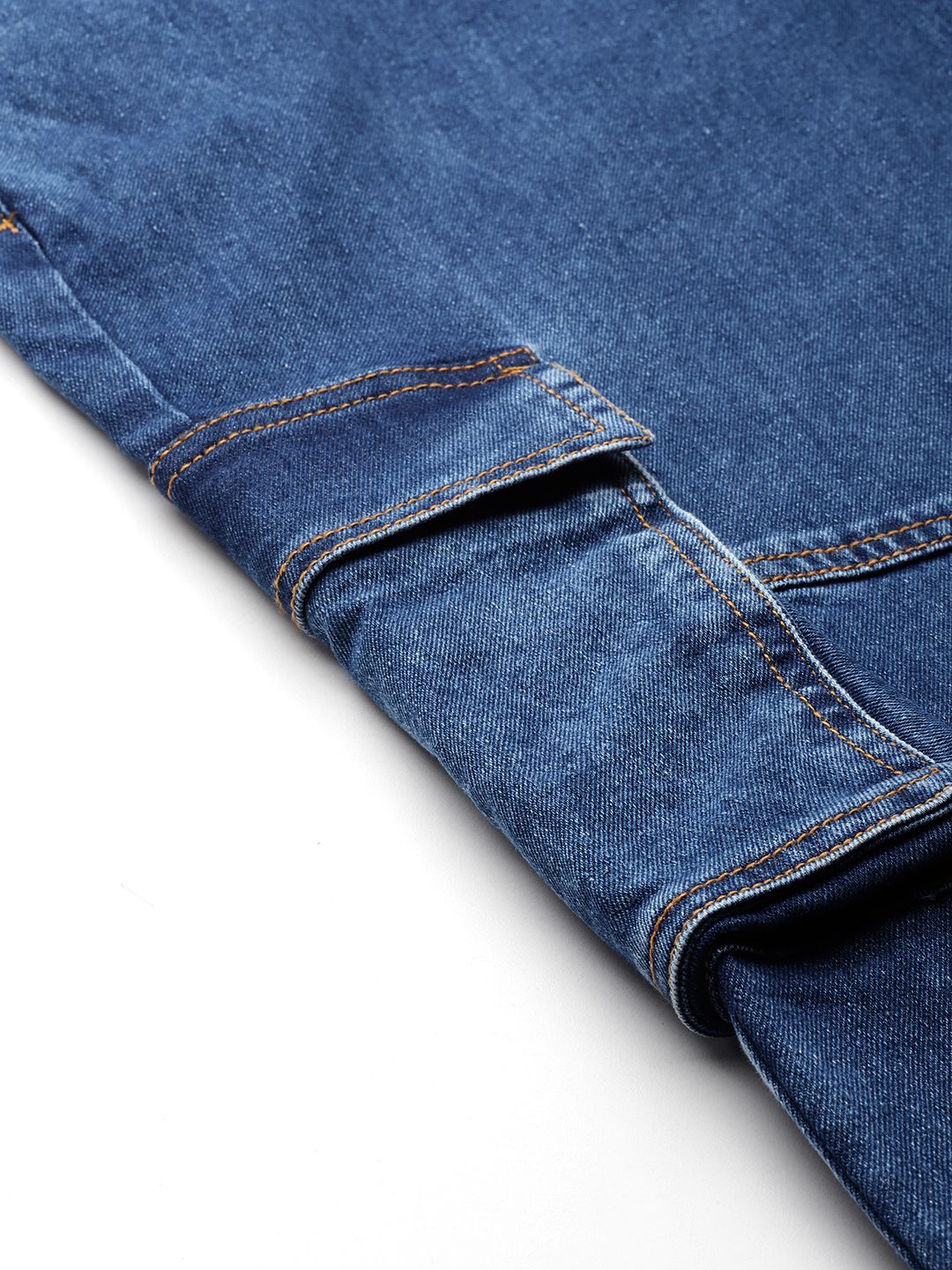 Mast & Harbour Men Light Fade Regular Fit Pocket Detail Jeans