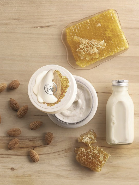 The Body Shop Almond Milk & Honey Gently Exfoliating Cream Scrub 250ml