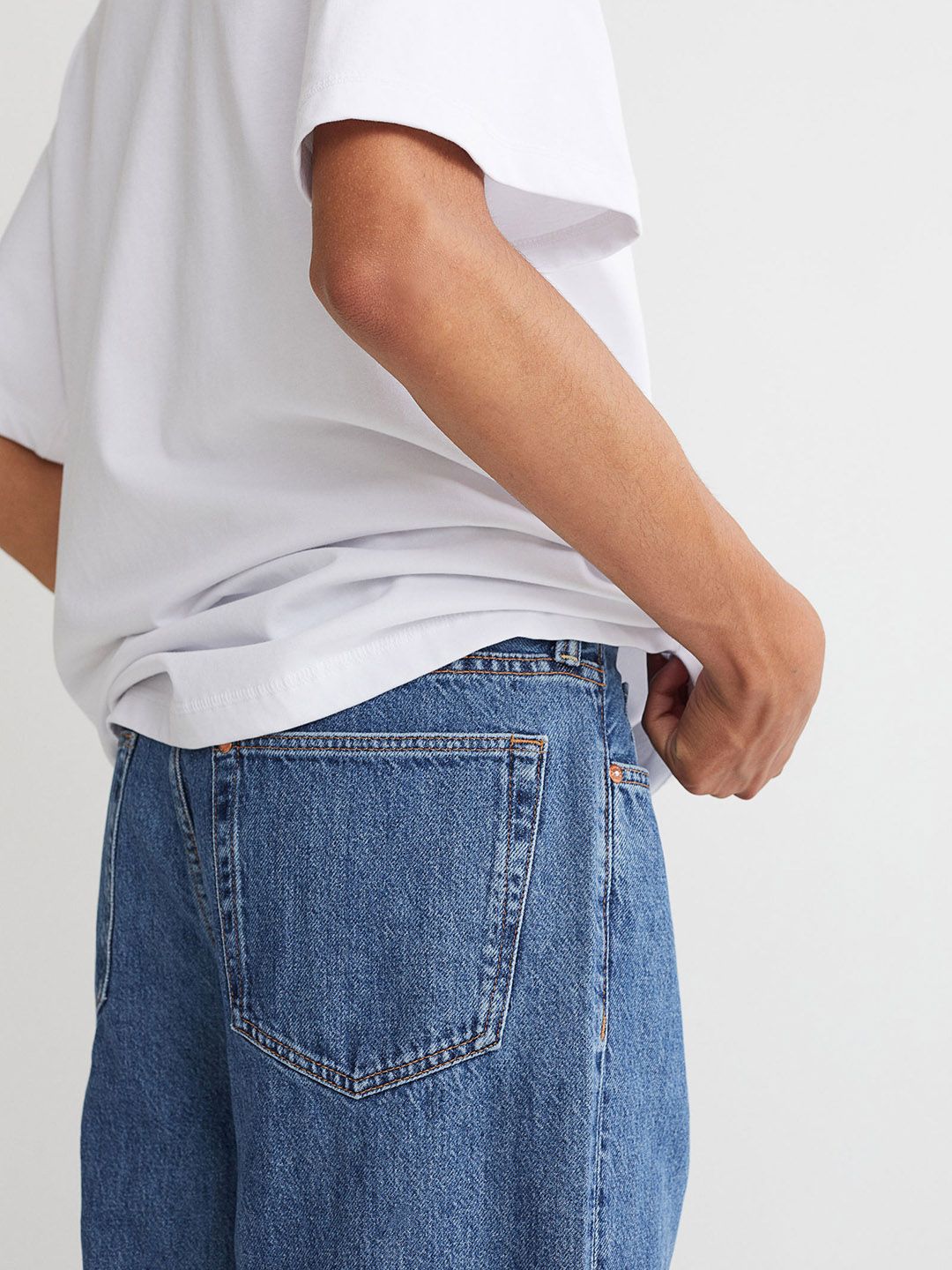 H&M Men Blue Loose Jeans