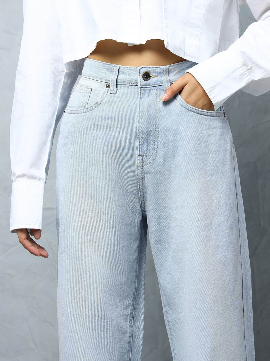 Flying Machine Women Straight Fit High-Rise Light Fade Cotton Jeans