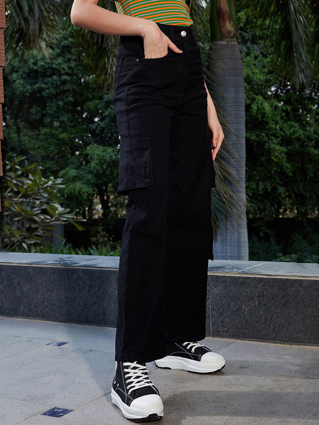 SASSAFRAS Women Wide Leg Stretchable Jeans