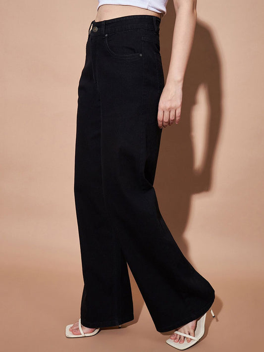 SASSAFRAS BASICS Women Straight Fit High-Rise Clean Look Heavy Fade Jeans