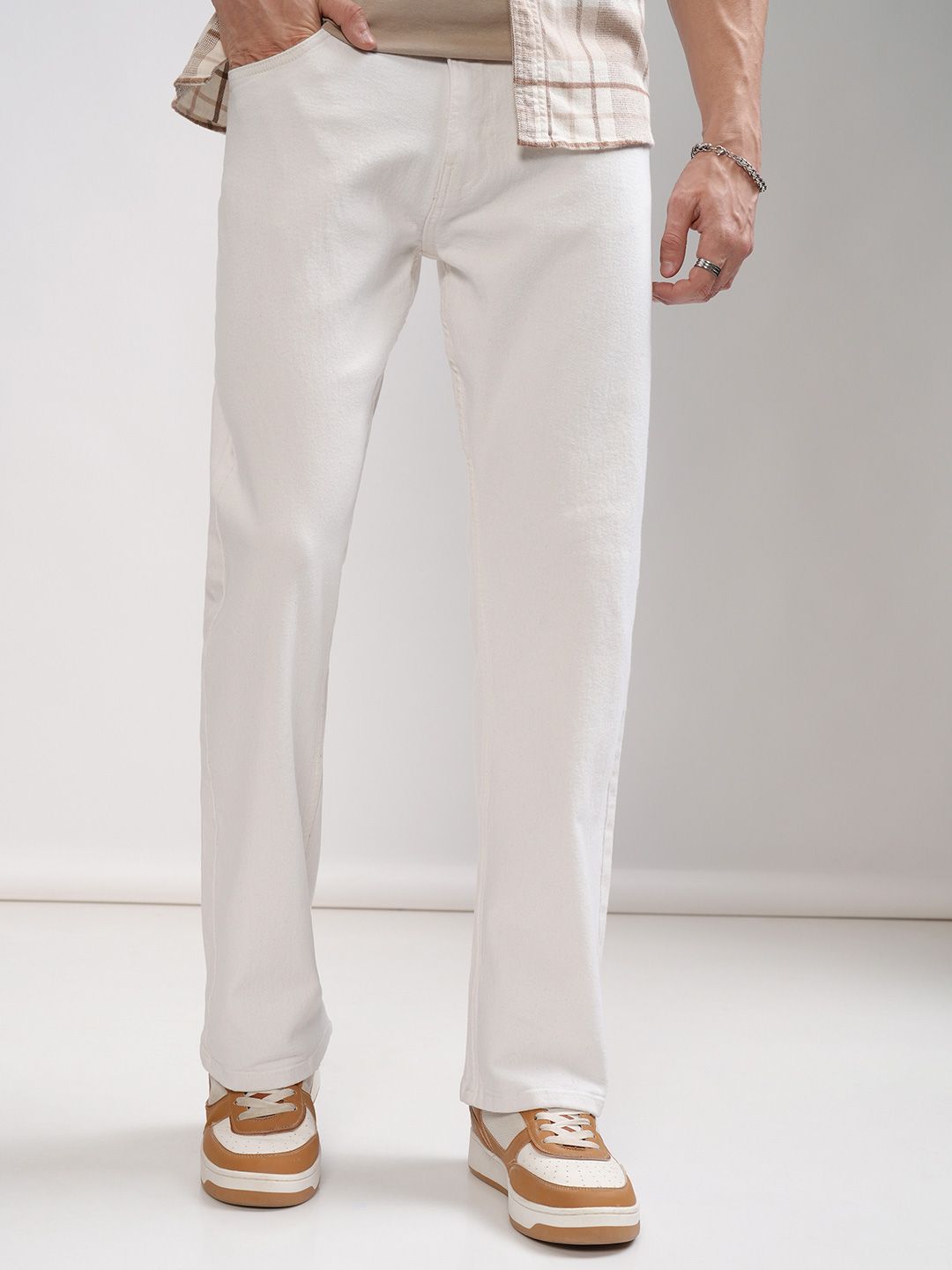 HIGHLANDER Men Loose Fit Clean Look Stretchable Jeans