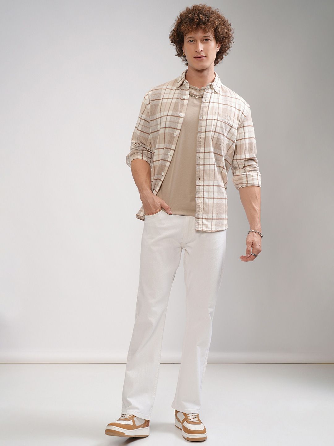 HIGHLANDER Men Loose Fit Clean Look Stretchable Jeans