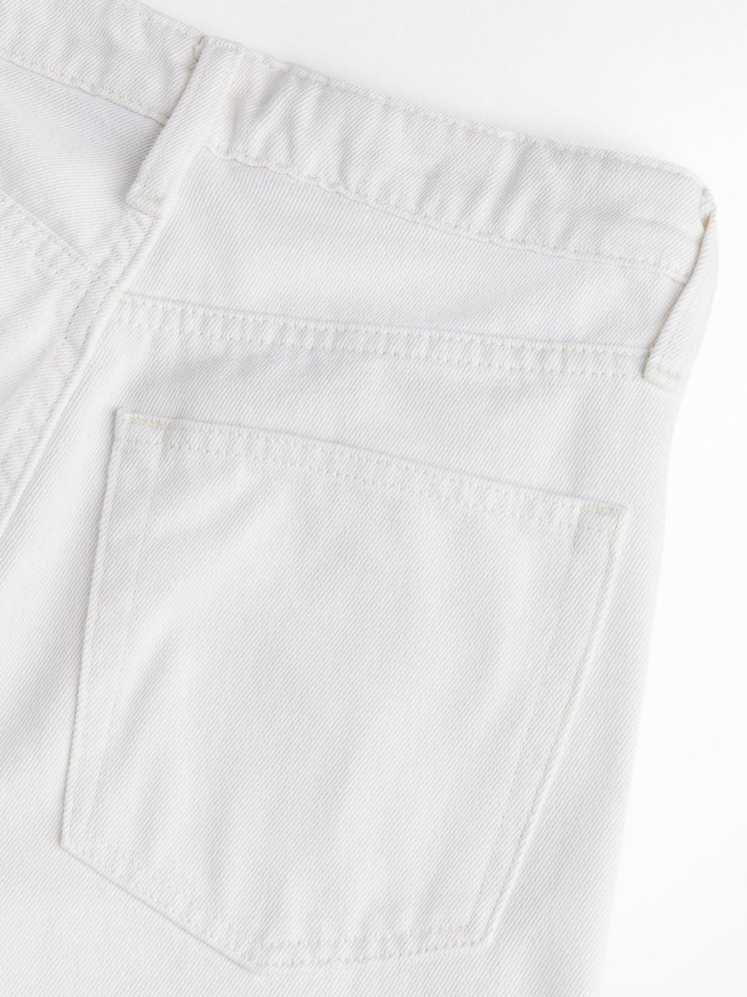 H&M Women Straight High Jeans