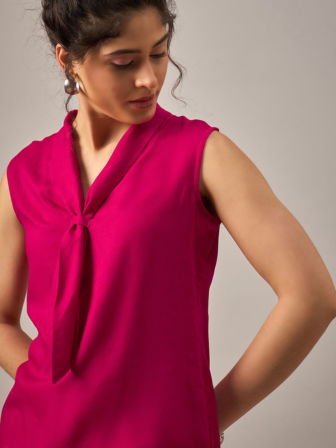 Roadster The Lifestyle Co Front Tie Sleeveless Top