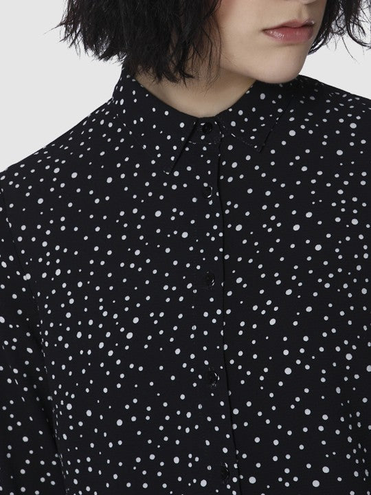 Vero Moda Women Black Regular Fit Printed Casual Shirt